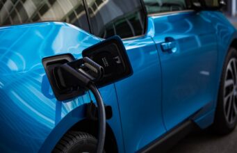 ΣΤΑΘΜΟΙ ΦΟΡΤΙΣΗΣ ΗΛΕΚΤΡΙΚΩΝ ΟΧΗΜΑΤΩΝ ΣΕ ΟΛΑ ΤΑ ΧΩΡΙΑ ΤΗΣ ΚΑΣΣΑΝΔΡΑΣ